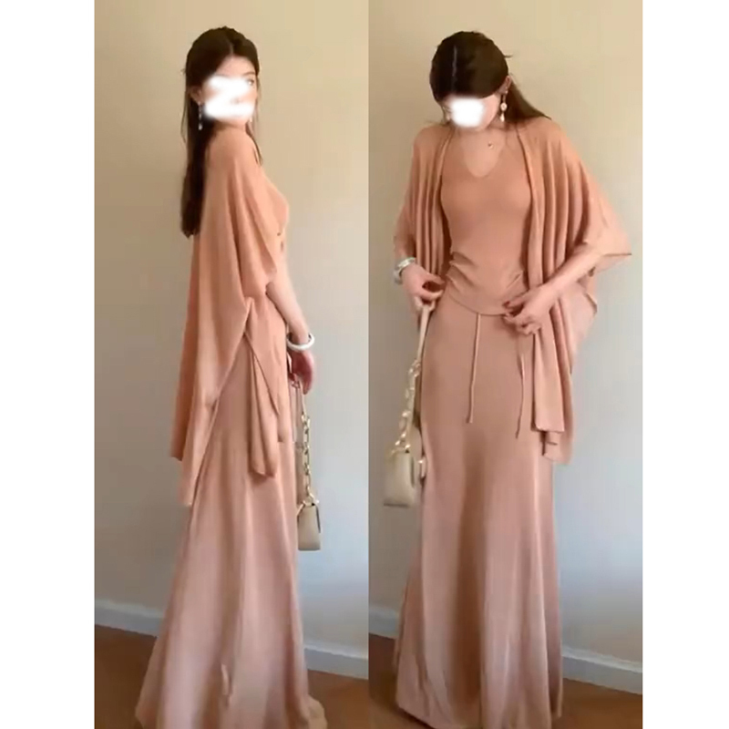 2026 Spring/Summer Lazy Style V-Neck Knitted Vest, Outer Shawl Cardigan, Half-Body Bodycon Skirt Three-Piece Set