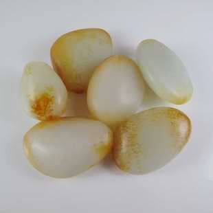 Natural Hetian jade seed raw stone pendant Hetian jade pendant Naked stone pendant Jade pendant Jade pendant Men and women