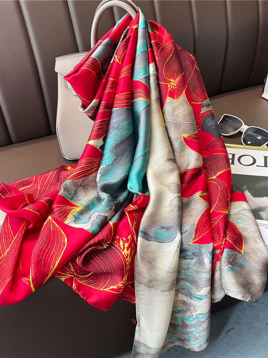 Japan Cosp Kosp elegant celebrity ~ new scarf red snellian scarf fashion printing long shawls