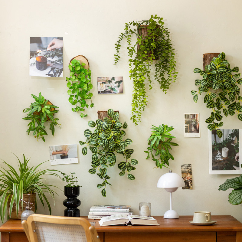 Artificial Green Plants Wall Hanging, Artificial Hanging Plants, Artificial Flowers, Spider Plants, Persian Ferns, Background Wall Decorations Artificial Green Plants Wall Hanging, Artificial Hanging Plants, Artificial Flowers, Spider Plants, Persian Ferns, Background Wall Decorations