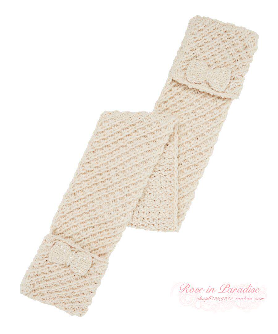 Special price (domestic spot) Mothercare girl white butterfly winter warm scarves