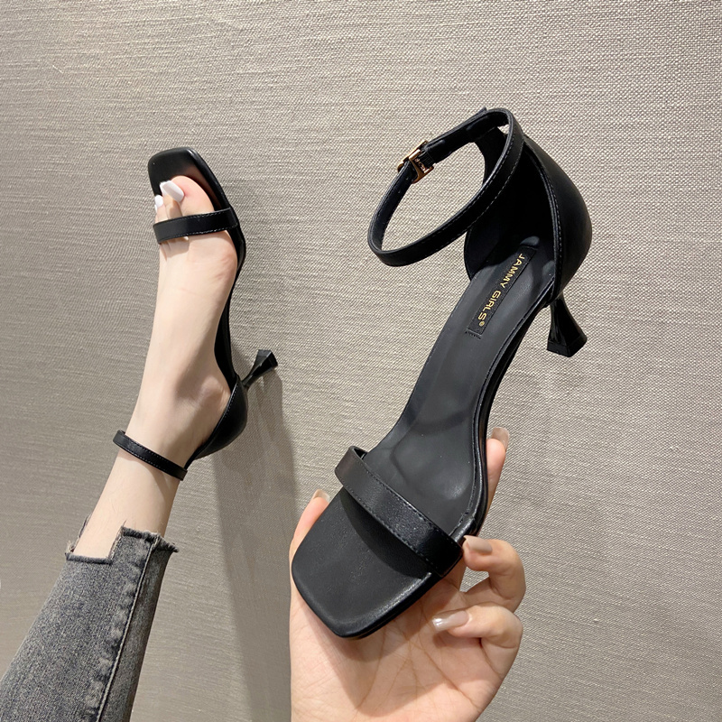 2026 Summer New Trendy Sexy Black Formal High Heels for Women Versatile Elegant Socialite Stiletto Strap Sandals