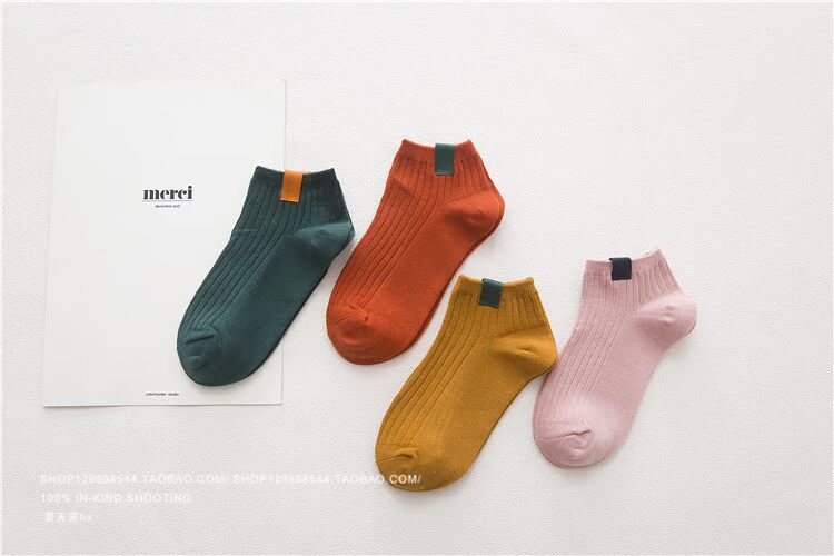 Phiên bản tiếng Hàn của nhãn mác đơn giản retro màu rắn đại học vớ gió nữ đan còng vô hình thể thao vớ thuyền tất nam
