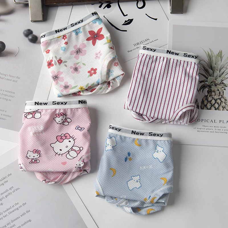 4 Pants Women Ice silk section Low waist Vent Girl Summer Break Flowers Cartoon Slip Material Cute High Play Students Triangle