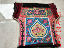 Old embroidery pieces Miao handmade embroidery pieces ethnic minority hand embroidery old embroidery straps T2744