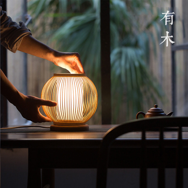 Japanese atmosphere table lamp bedroom bedside new Chinese decoration tatami bamboo woven log small night light solid wood warm