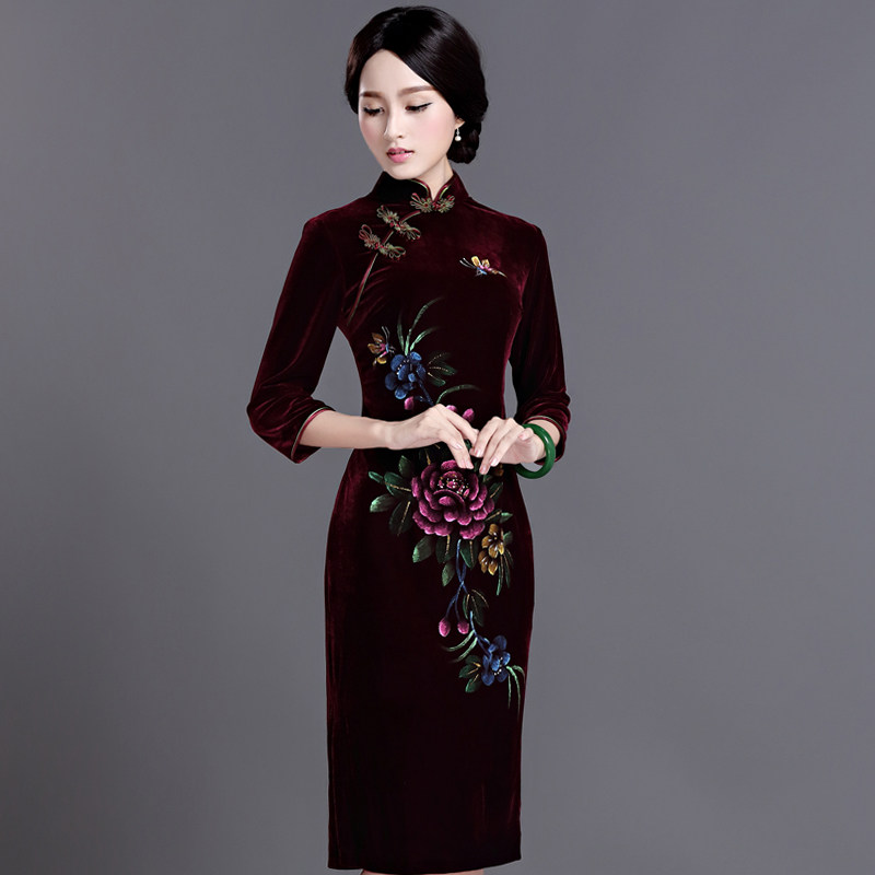 (daily special price) gold velvet qipao's mother's dress with a long version of improved banquet dress for women's autumn and winter clothing