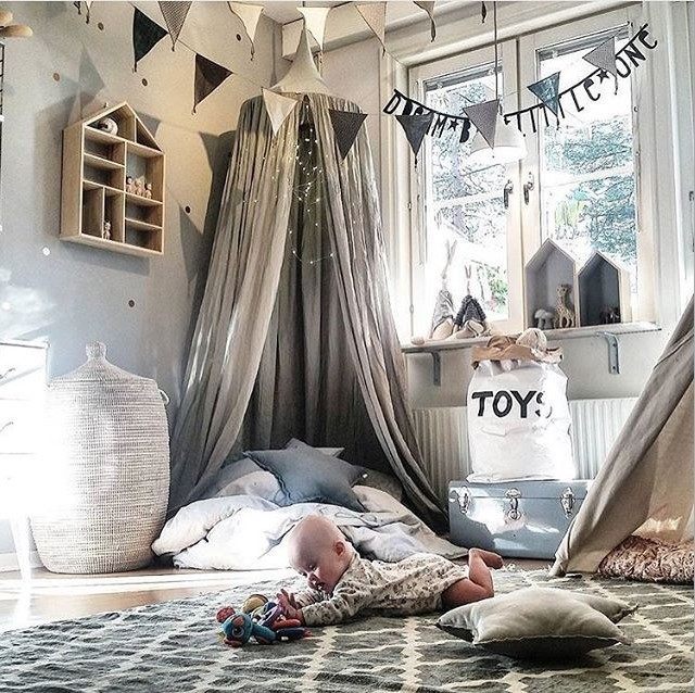 reading tent for bed