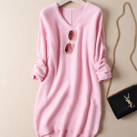 秋冬用Vネックピュアカシミアセーター、ミディアムロングスタイル、大きいサイズのプルオーバーセーター、ゆったりとした万能ニットボトムヒップスカート