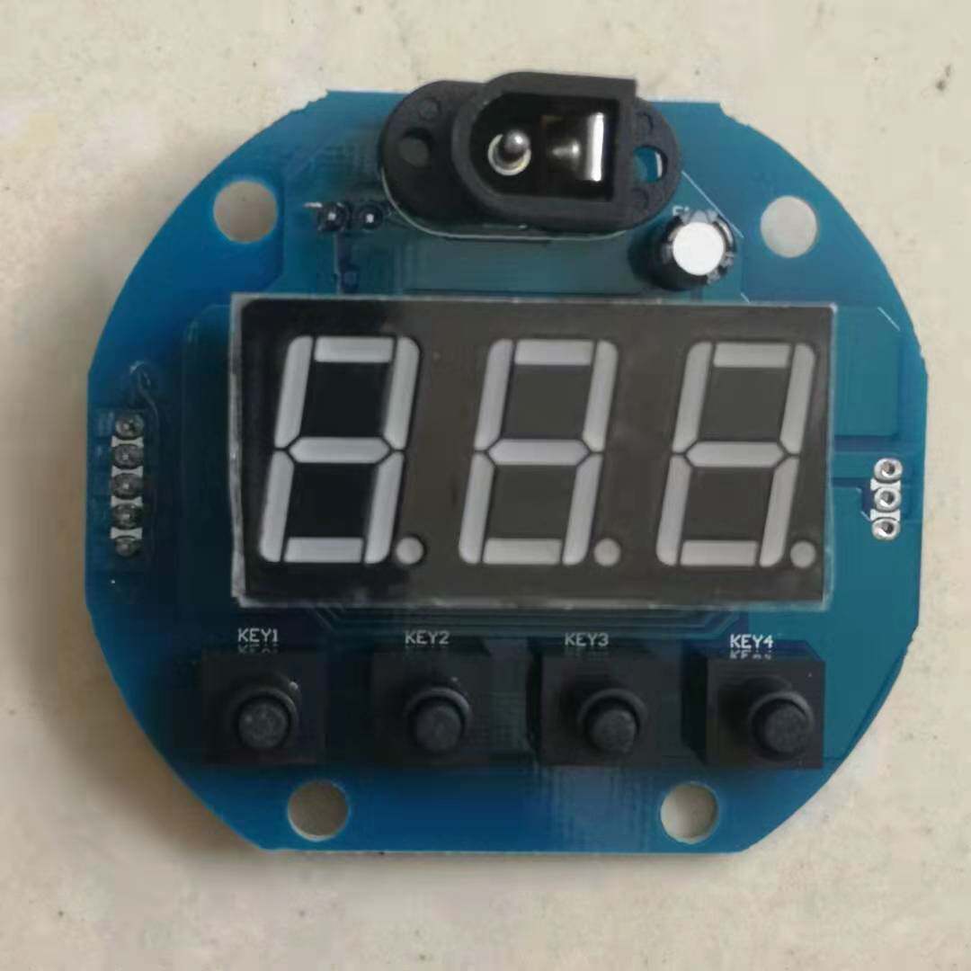 Bright light 4 light source digital fishing light common negative electricity path plate diameter 60mm independent 4 light source open white blue yellow purple light