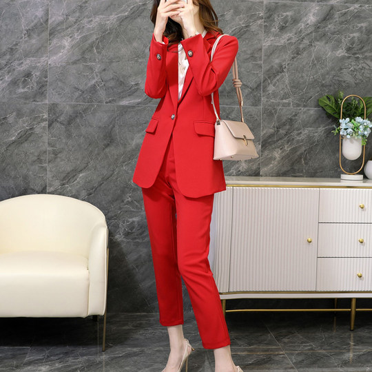 2021年职业装大码西服套装女胖mm韩版修身外套小脚裤红色礼服西装