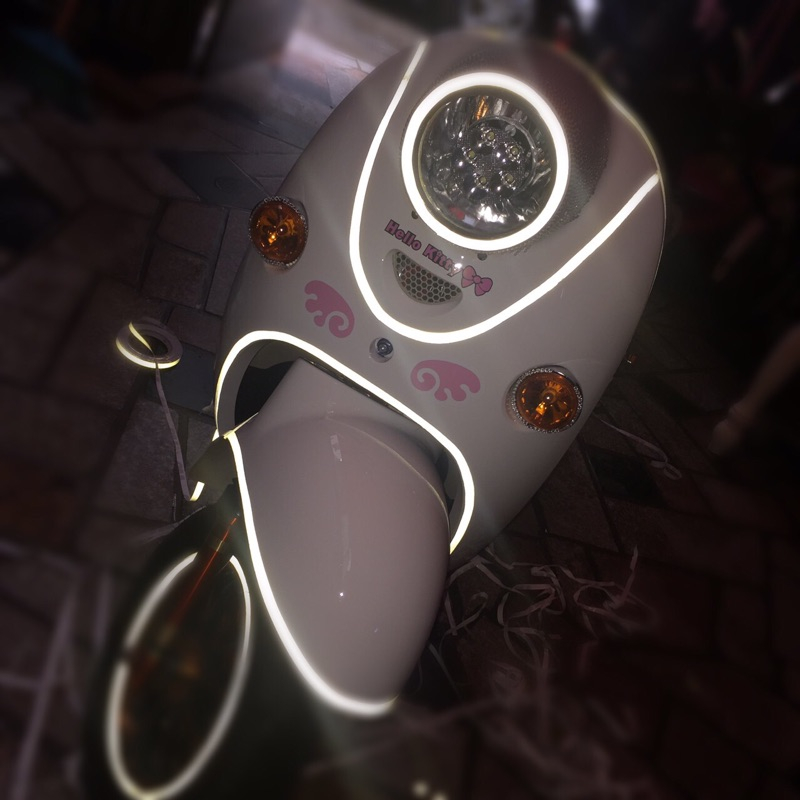 Locomotive hub car sticker reflective strip tank sticker Painted Night Light Strips Electric Car Contour Change Color Personality Wake-up Sticker