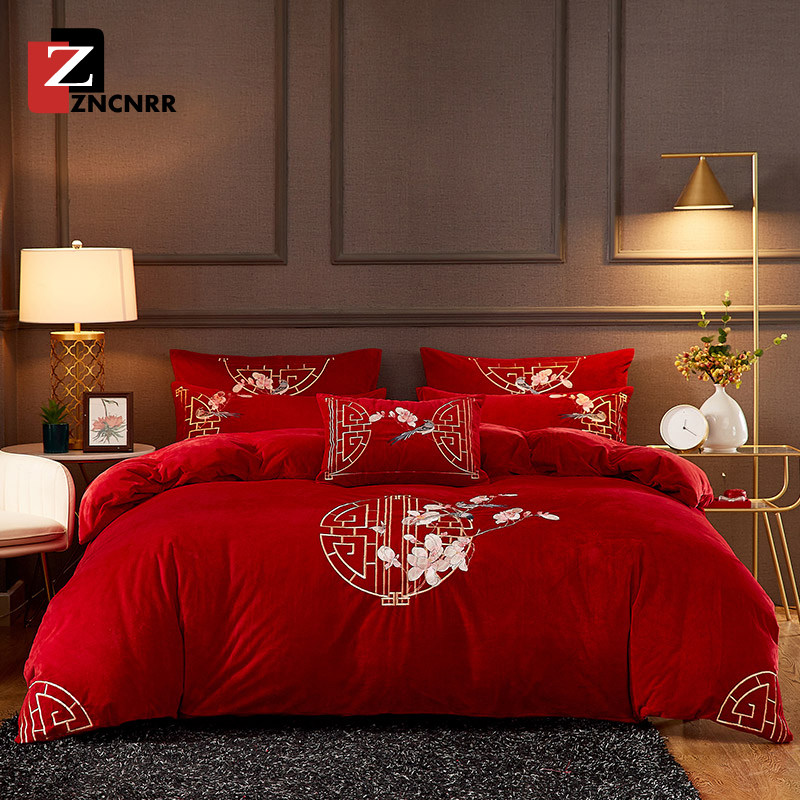 Coral velvet four-piece wedding bedding Chinese red wedding duvet cover flannel thickened autumn and winter bed sheet