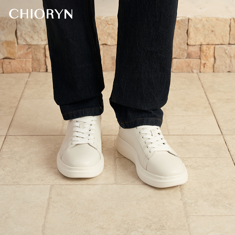 【Wang Hedi's Same Style with 5cm Height Increase】Chioryn Refreshing Business Casual White Sneakers Summer Shoes for Men 【Wang Hedi's Same Style with 5cm Height Increase】Chioryn Refreshing Business Casual White Sneakers Summer Shoes for Men