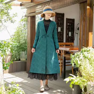 Retro cotton hemp jacquard cardigan coat 2020 Autumn New Chinese style buckle temperament Lady medium and long version of windbreaker