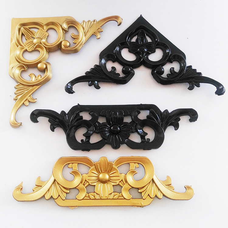 Plastic spray paint black corner flower photo frame accessories Cross embroidered framed gold waist flower imitation ancient fu character double frame corner flower waist flower