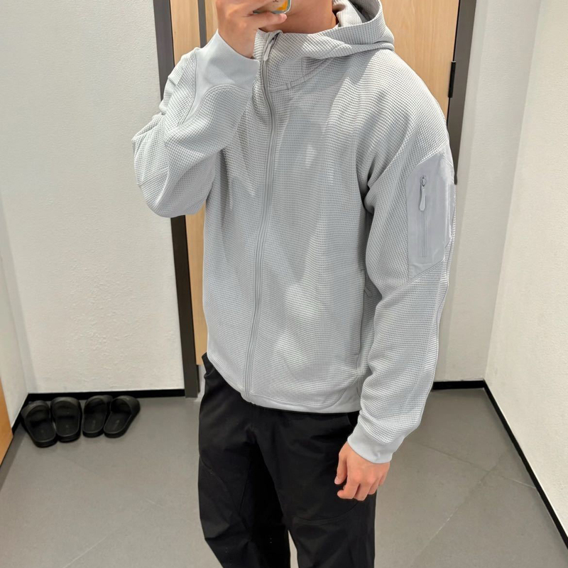 High-End Feel, Bird-Pattern Alternative, Waffle-Textured Thick Fleece Jacket, Warm and Not Bulky, Outdoor Commuting Hooded Sweatshirt Jacket High-End Feel, Bird-Pattern Alternative, Waffle-Textured Thick Fleece Jacket, Warm and Not Bulky, Outdoor Commuting Hooded Sweatshirt Jacket