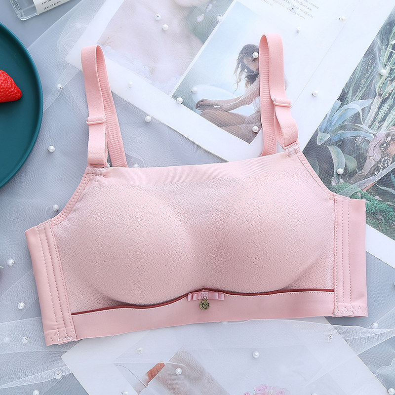 Who wears the Comfortable Texture Fine Farewell Bondage ~ No steel ring Anti-walk light Breasted Bra T005