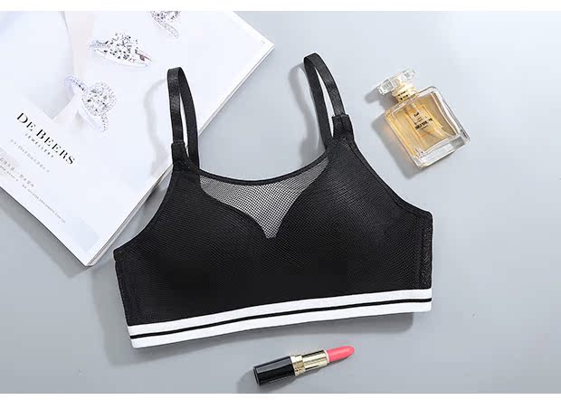 Đơn giản và mới mẻ Không có vòng thép chống lóa ống trên ngực nhỏ tập hợp áo ngực trên quần lót nữ thoáng khí T266 thời trang nữ 2021