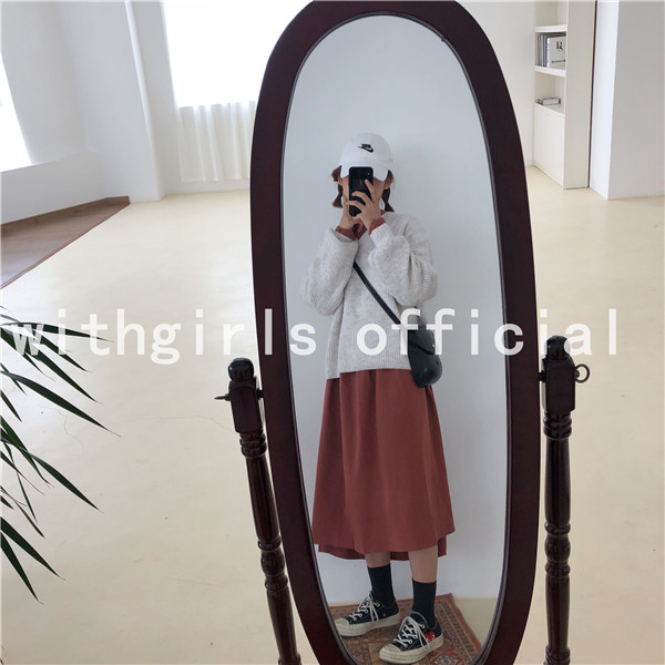 Ưu đãi đặc biệt giải phóng mặt bằng vào cuối tháng 9 năm 2018 thu đông Hàn Quốc phong cách chic áo len ngắn cổ chữ V áo khoác len mỏng