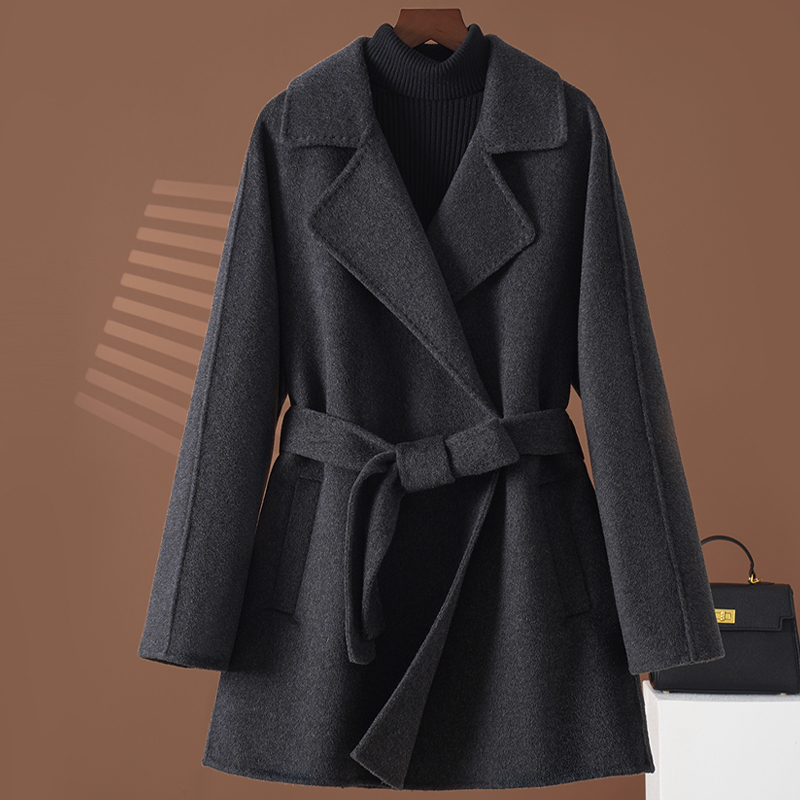 2026 Autumn/Winter Women's Cashmere Coat, Mid-Length, Belted, Slimming, Elegant, High-End Hepburn Style Wool Overcoat