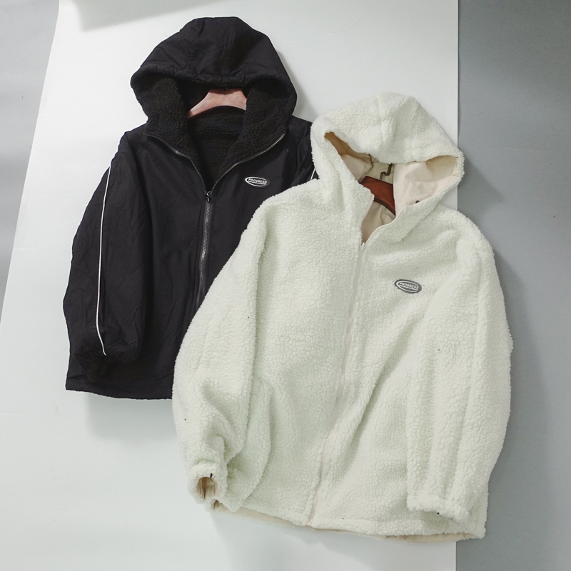 Nordic Fast Fashion Autumn and Winter Unisex Couple Style Stand Collar Fashionable Casual Lamb Wool Teddy Fleece Pocket Jacket Coat Nordic Fast Fashion Autumn and Winter Unisex Couple Style Stand Collar Fashionable Casual Lamb Wool Teddy Fleece Pocket Jacket Coat