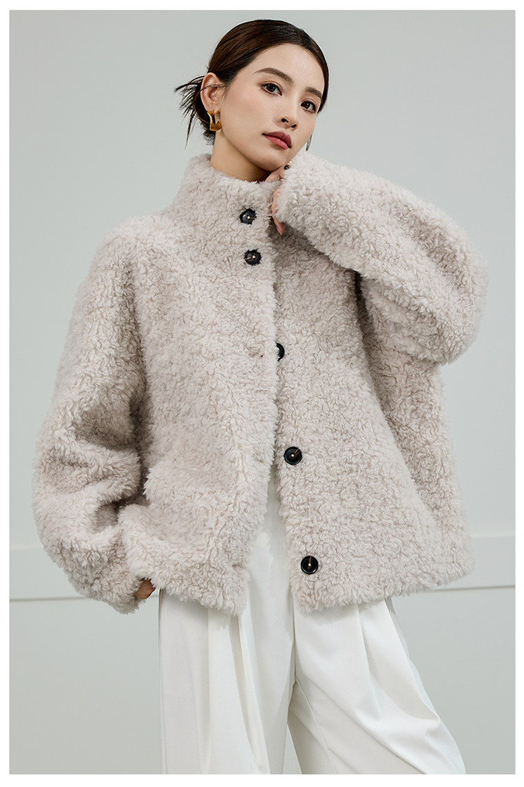 Winter New Fleece Coat Women's Short Stand up Collar warm Lamb