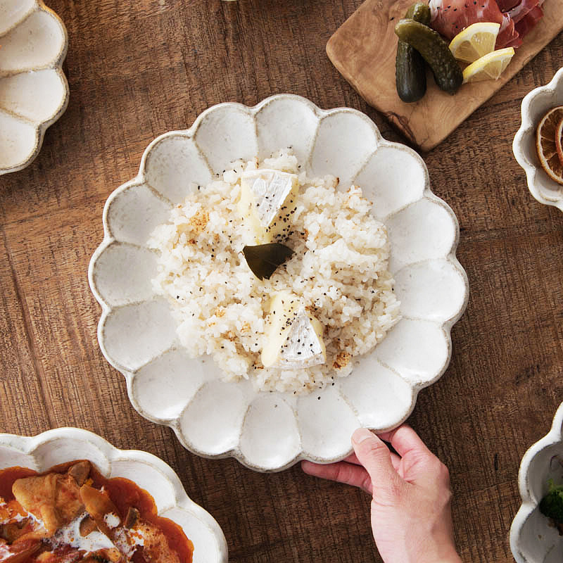 Flowers icons for round imported from Japan mino yaki hand stoneware vintage pear disk dessert dish Bowl Cup