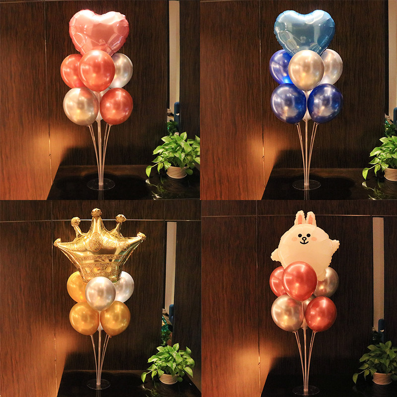 The metal balloon table is arranged for the 100th birthday banquet, the full moon wine and dessert table, and the dining table is decorated with floating air ball bundle bracket