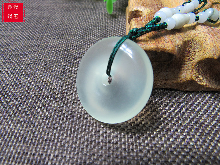 Jade pendant Jade pendant Pingan buckle Xiuyu pendant Pingan buckle Jade Pingan buckle pendant take the price