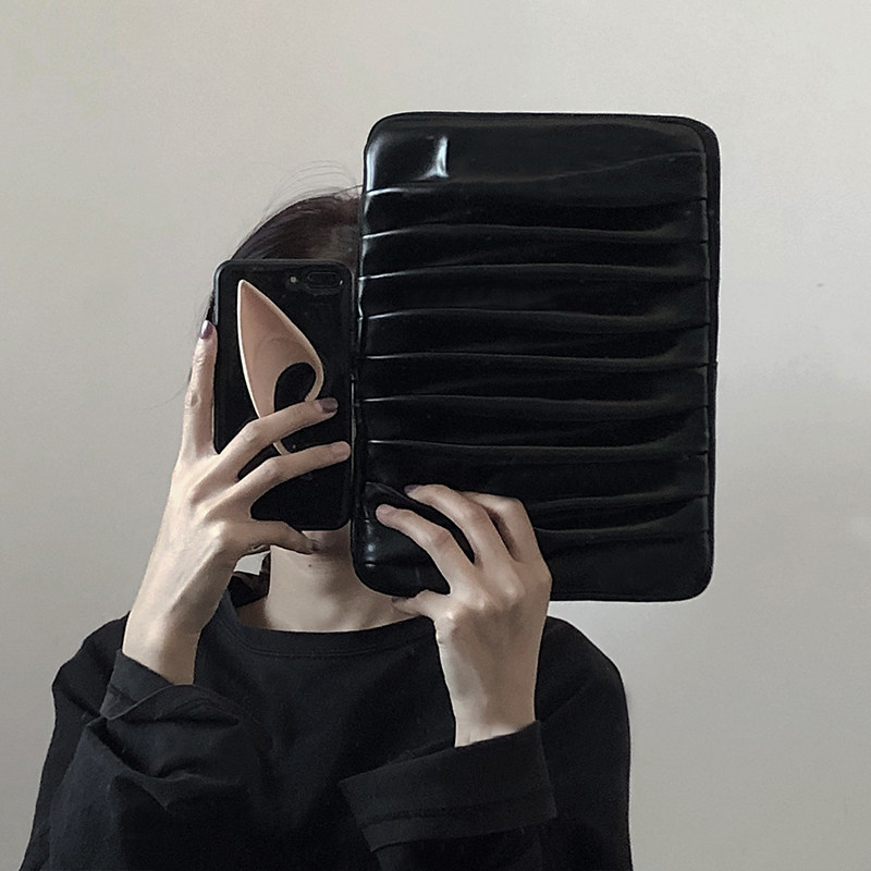 Classmate Jiang's original wrinkle series computer tablet liner bag female 12-inch protective case suitable for Apple ipad anti-fall