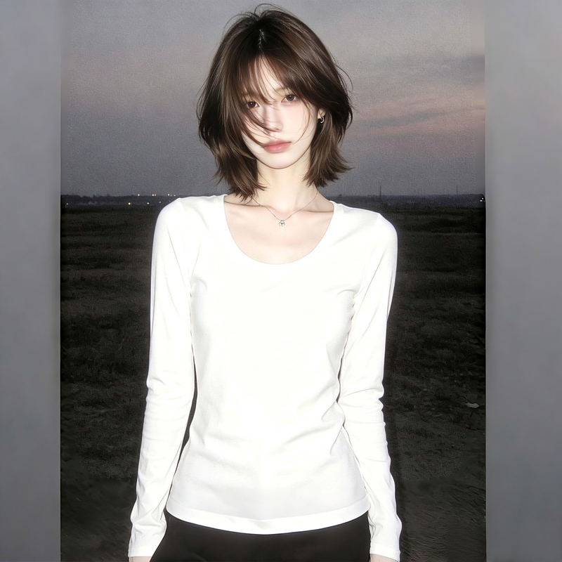 Design-Focused, Unique, Regular Shoulder, U-Neck, Long-Sleeved T-Shirt for Women, Suitable for Spring and Autumn, Short Base Layer, Slim Fit, Versatile Top Design-Focused, Unique, Regular Shoulder, U-Neck, Long-Sleeved T-Shirt for Women, Suitable for Spring and Autumn, Short Base Layer, Slim Fit, Versatile Top