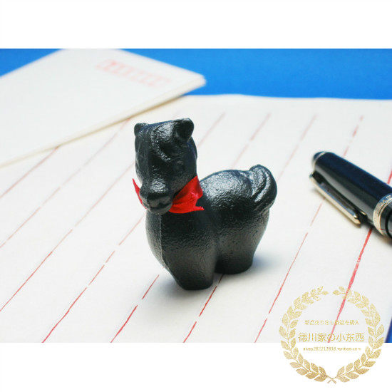 Southern Japan's iron traditional and wind Japanese-style one-horse lead iron paperweight paperweight paperweight French painting