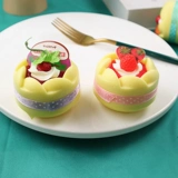 Модели модели модели торта, еда еды качание зал магазин свадебный мальчик