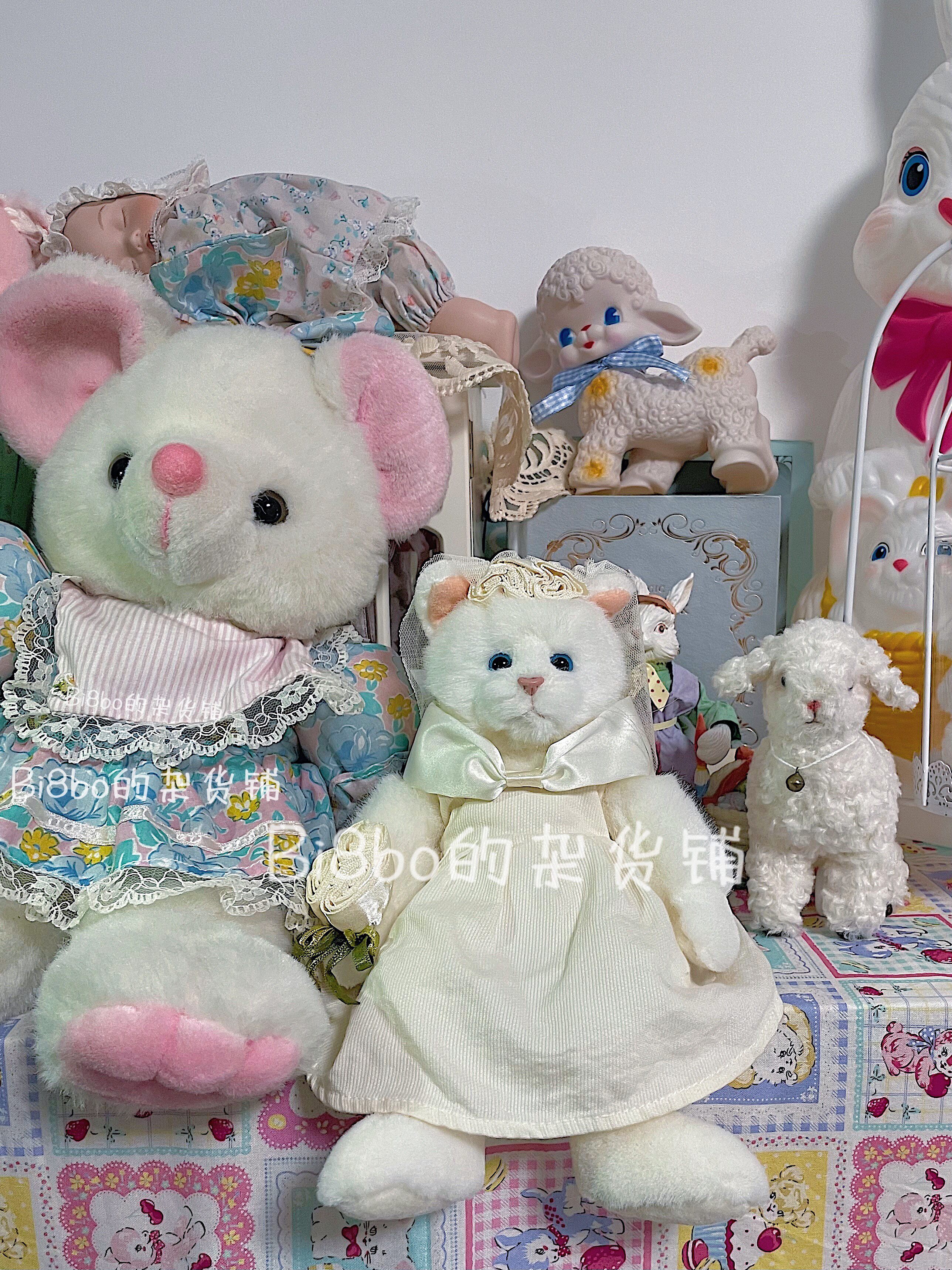 (Sold) Old material Showa wedding dress