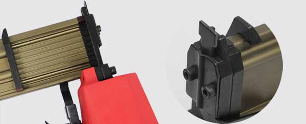 máy bơm hơi 12v Tiger nhảy thép đinh súng st64 thép đinh lấy gỗ chế biến công cụ khí nén đinh súng bê tông hơi nước đinh súng máy nén khí không ồn
