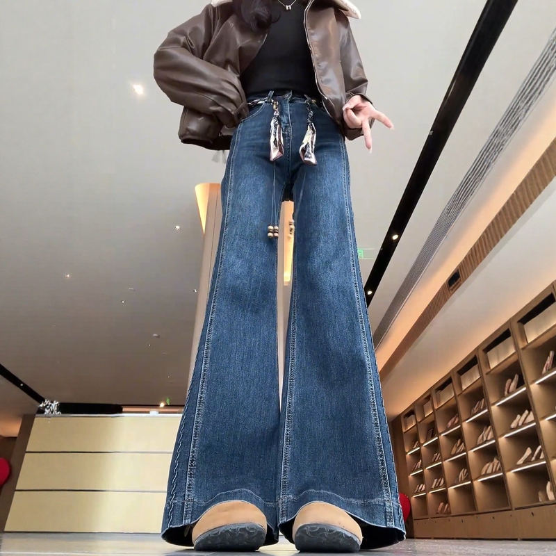 Blue-Gray Bootcut Jeans for Women, New Autumn Style, Plus Size, Pear-Shaped Body, Slimming Flared Pants Blue-Gray Bootcut Jeans for Women, New Autumn Style, Plus Size, Pear-Shaped Body, Slimming Flared Pants