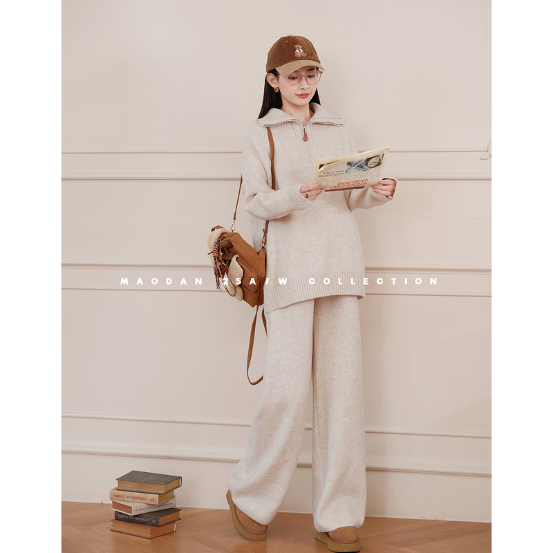 Cat-Themed [Fur Island Bookmark] Nana's Maternity Outfit Set for Pregnant Women, New Winter Collection, Lazy Style Sweater and Pants