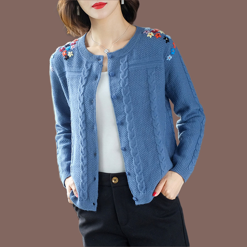 Fat mm short sweaters 2020 new autumn clothes large size outside wearing blouses jacket chubby 200 catty and spring autumn jersey jacket