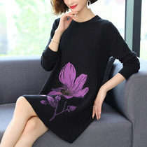Extra-large size womens clothing moms with autumn and winter knit undershirts to step up to cover the relaxed ocean and fatm lady sweater dresses