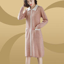 Fat mm winter womens sweater 200 pounds loose large size age-reducing dress Autumn and winter with coat base sweater skirt