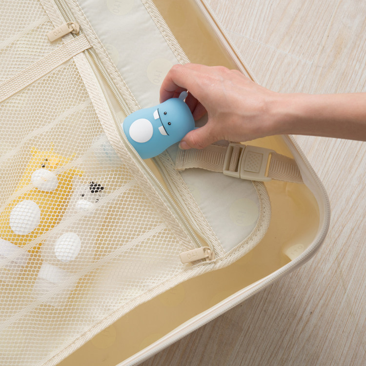 Travel silicone Dispensing Empty Bottle Wash Bottle for Business Cartoon Cosmetics Wash Shampoo water body lotion Bath Dew Portable small empty bottle