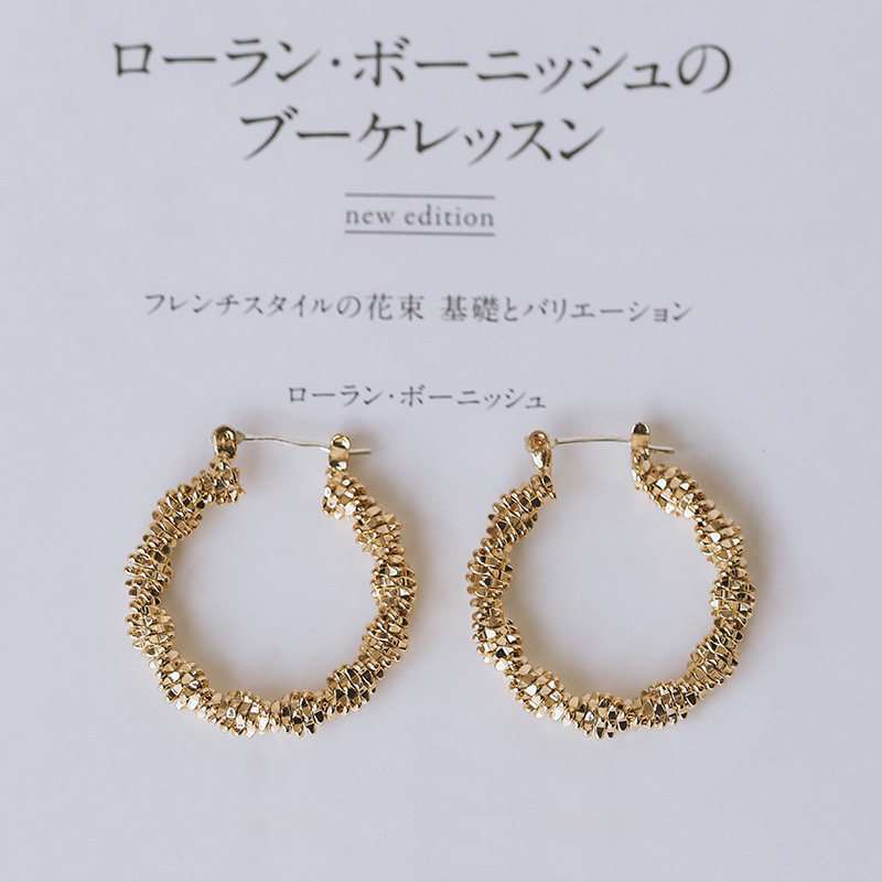 s925 Pure Silver Needle Gold Plated Earrings 2021 New Tide Advanced Sensuo Style Ear Ring Temperament 100 Hitch Ornament Woman