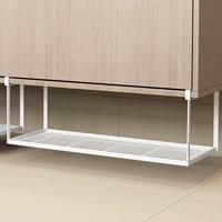 Полки для хранения ванной комнаты вымывают умывальник