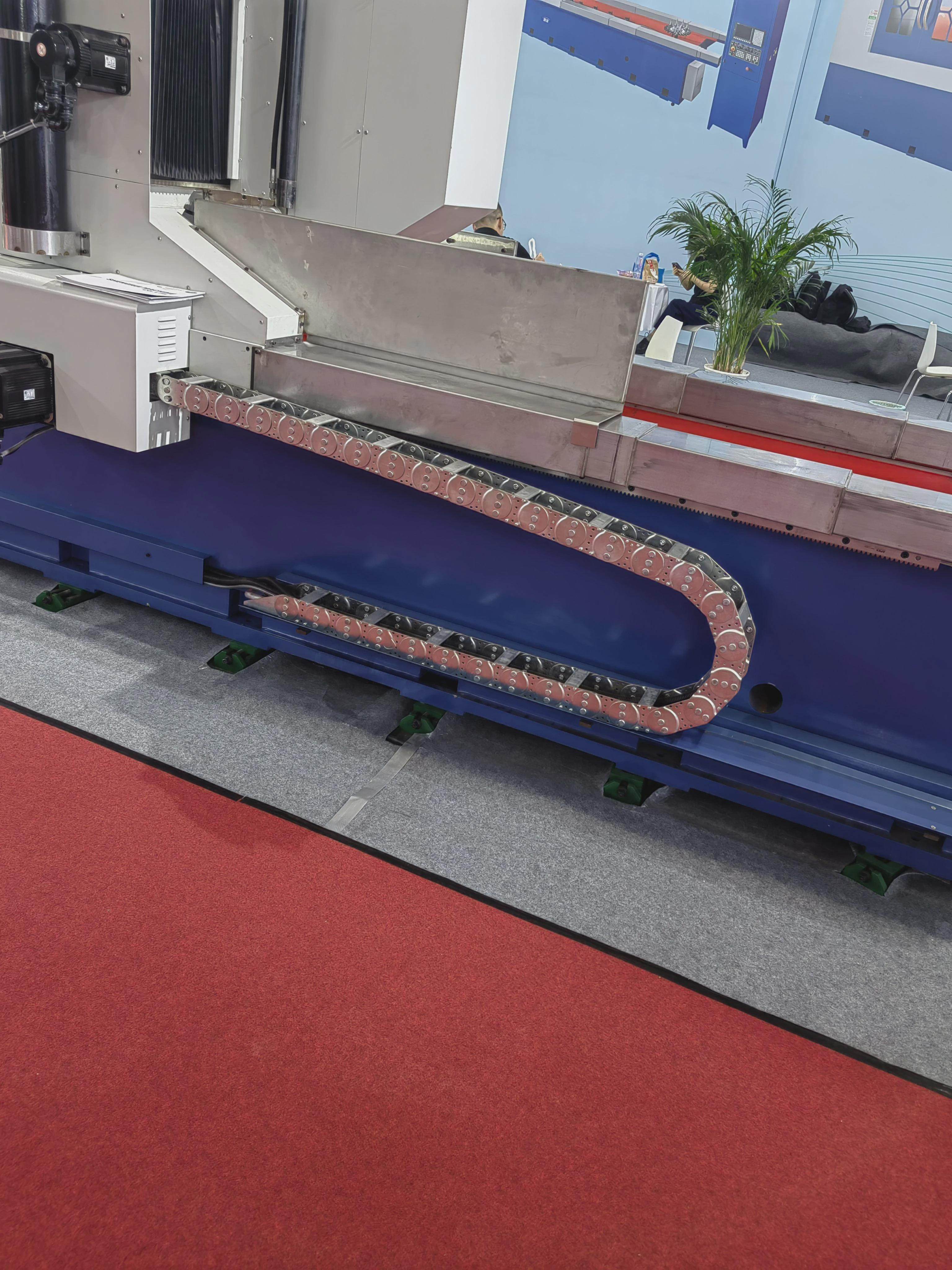 Буксир 304不锈钢金属坦克链桥式全封闭钢制拖链机床线缆保护钢铝拖链 MU/Wah/Sha