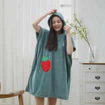 Adult beach wearable sun protection hooded bath towel cloak spring new strawberry embroidered cloak bath skirt absorbent bath towel