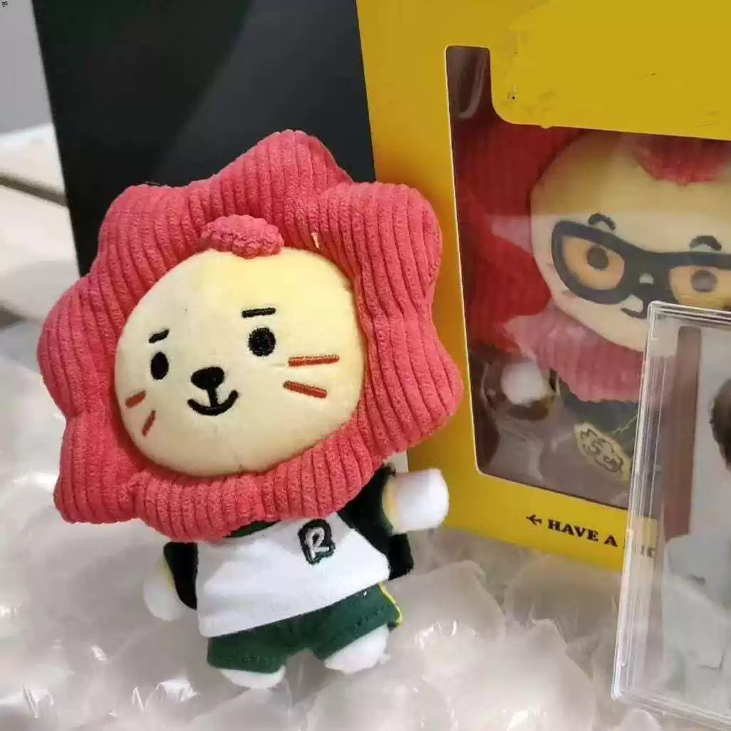 莱阳校服公仔roy6王源同款周边玩偶可爱钥匙扣小挂件包包平