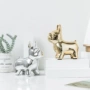 Phong cách Bắc Âu trang trí trang trí sáng tạo ins puppy thời trang bàn cà phê dễ thương mô hình phòng nhà heo đất hiển thị - Trang trí nội thất mẫu tủ trang trí phòng khách đẹp