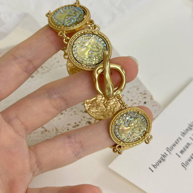 B.Treasure Mermaid Princess Bracelet Old Money Style Bracelet Women's Niche Jewelry Vintage Retro Jewelry