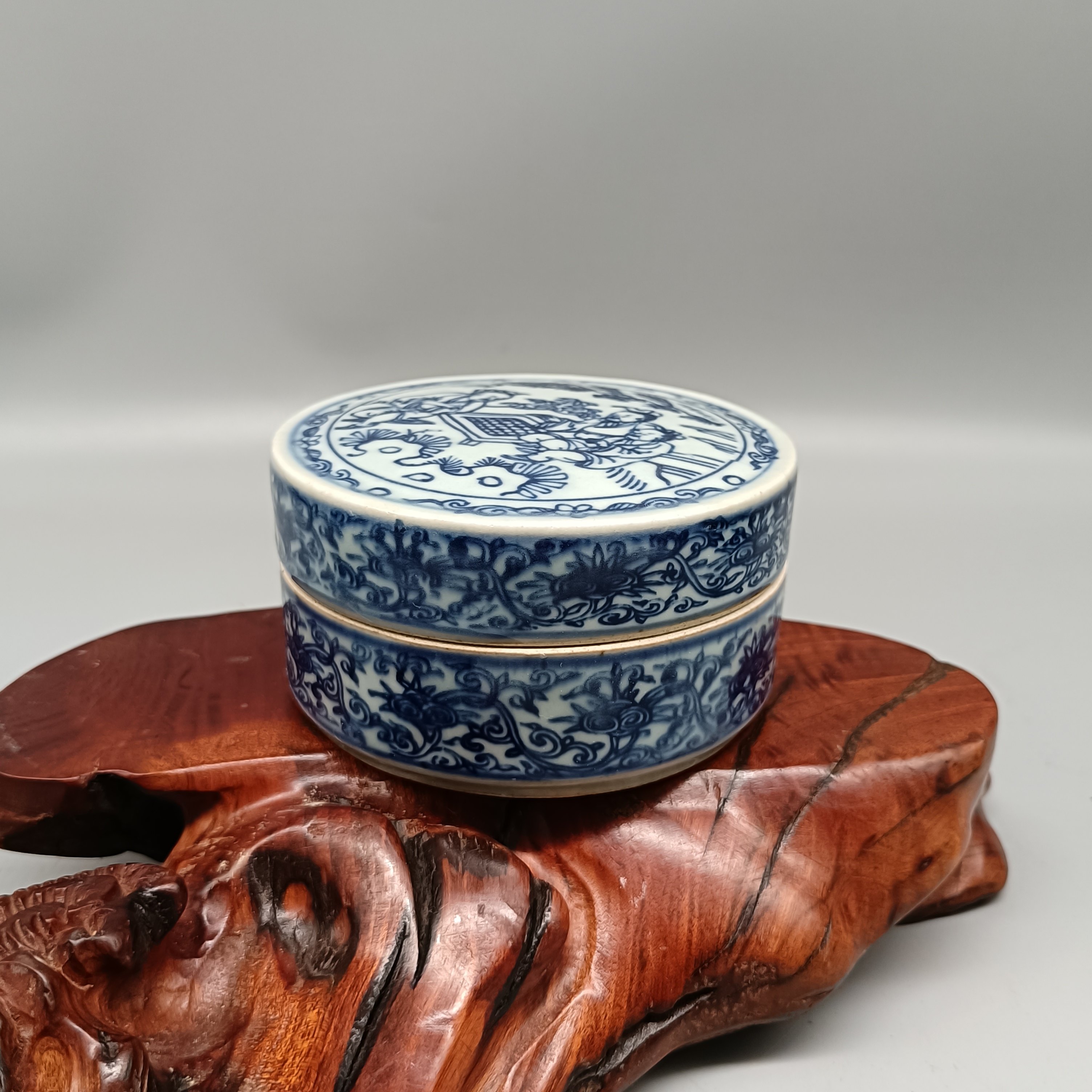 明代青花手绘人物纹印泥盒仿古瓷器文房用品老货古董文玩收藏品